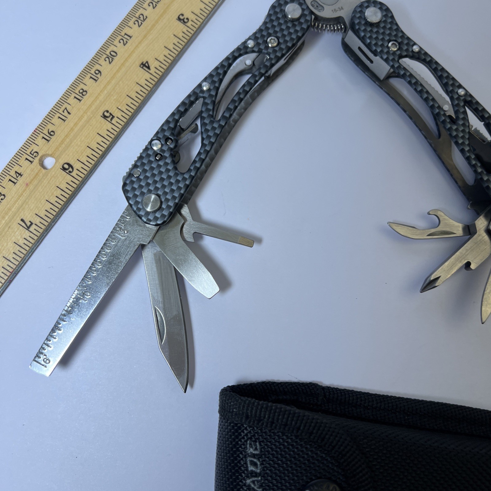 Schrade Stainless Steel 9 Piece Tough Multi-Tool NEW