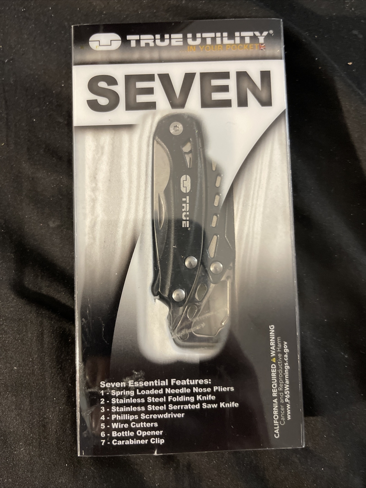 True Utility TU180F Seven Multi-Tool Saw Knife wire cutters Pliers Screwdriver