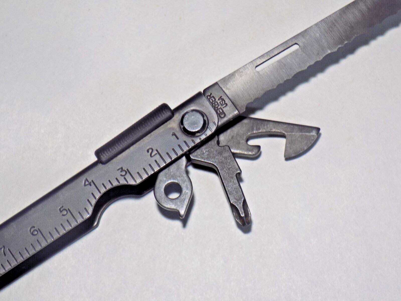 Nice Gerber USA 07400 Needlenose Multi-Tool -Black-9 Tools + Rule