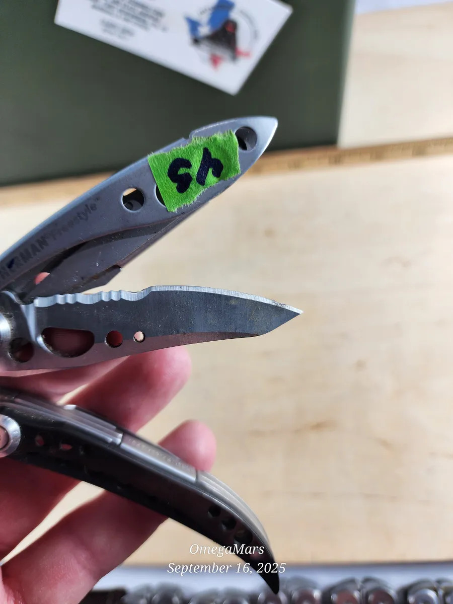 Leatherman FreeStyle #45. Light usage.