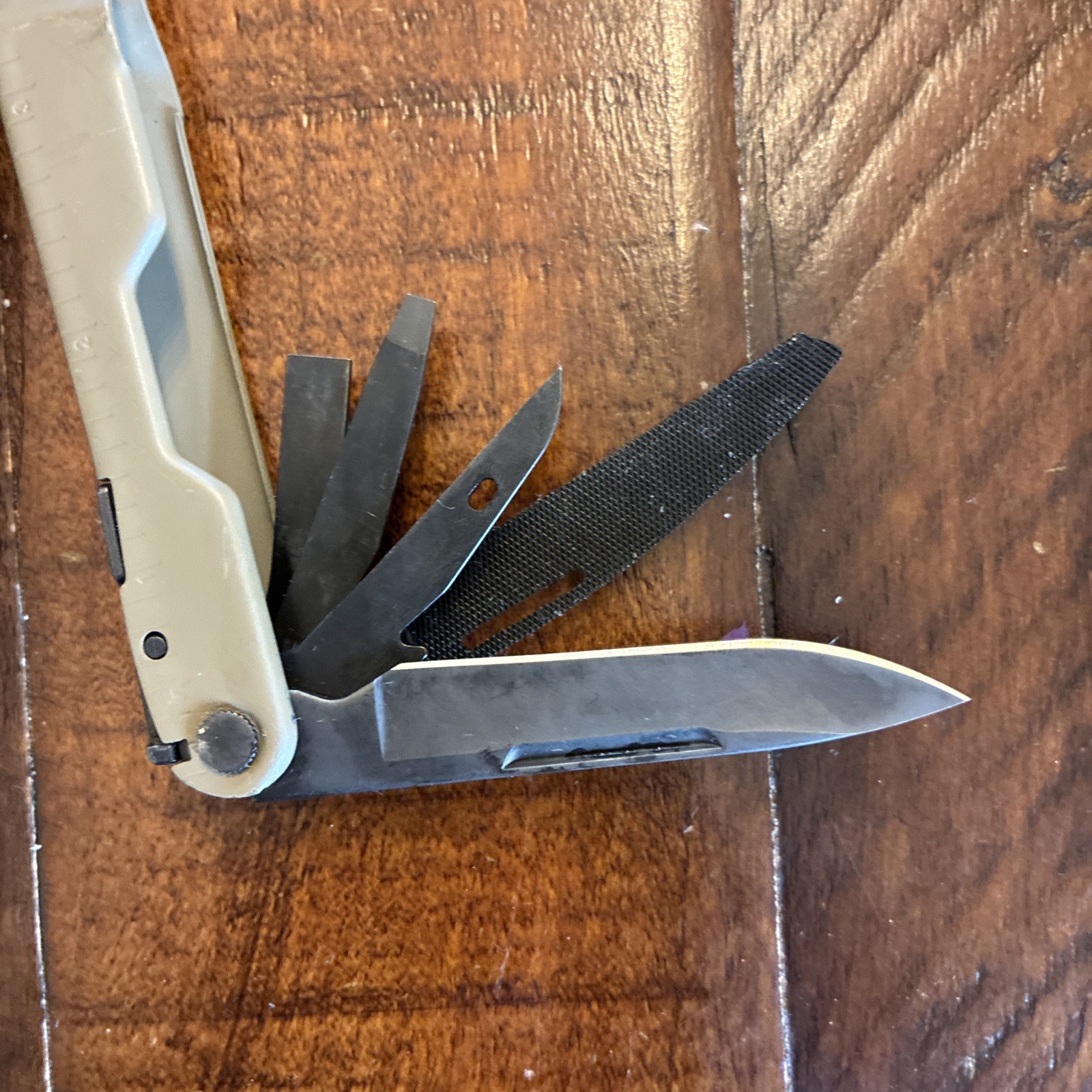 Leatherman Rebar Multi-Tool Coyote Tan – Nice!