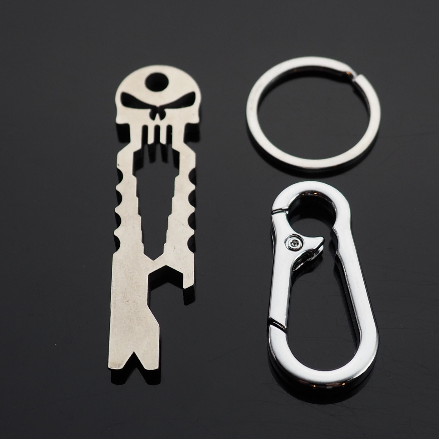 Skull Keychain Crowbar Screwdriver Hex Wrench Carabiner Clip Key Ring Opener EDC