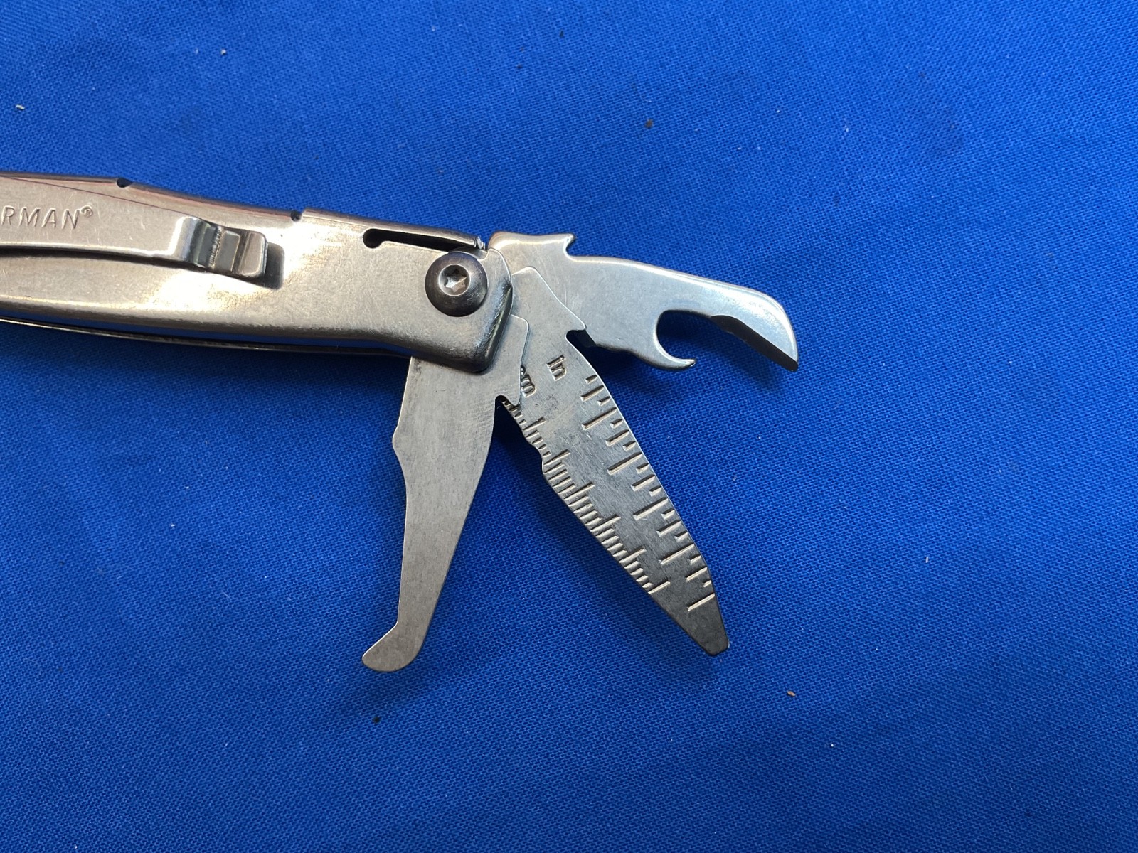 Leatherman Rev Multi-Tool Knife Plier 2023 Date Code