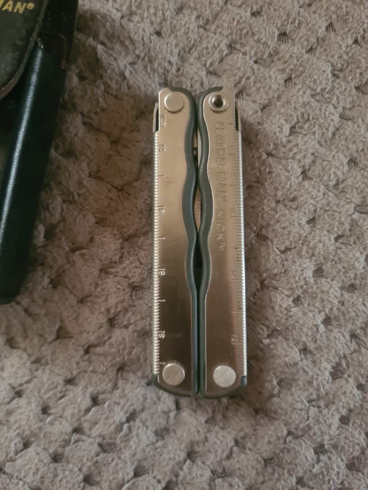 Leatherman Kick Multi-Tool
