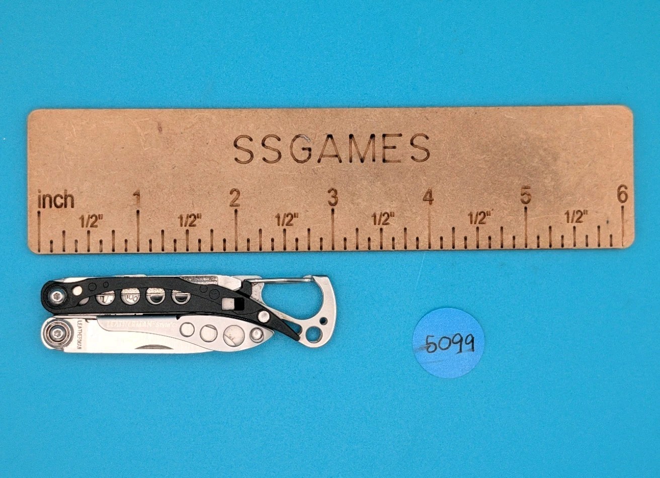 Leatherman Style CS Black Multi-Tool! FAST SHIPPING! *MISSING TWEEZERS*