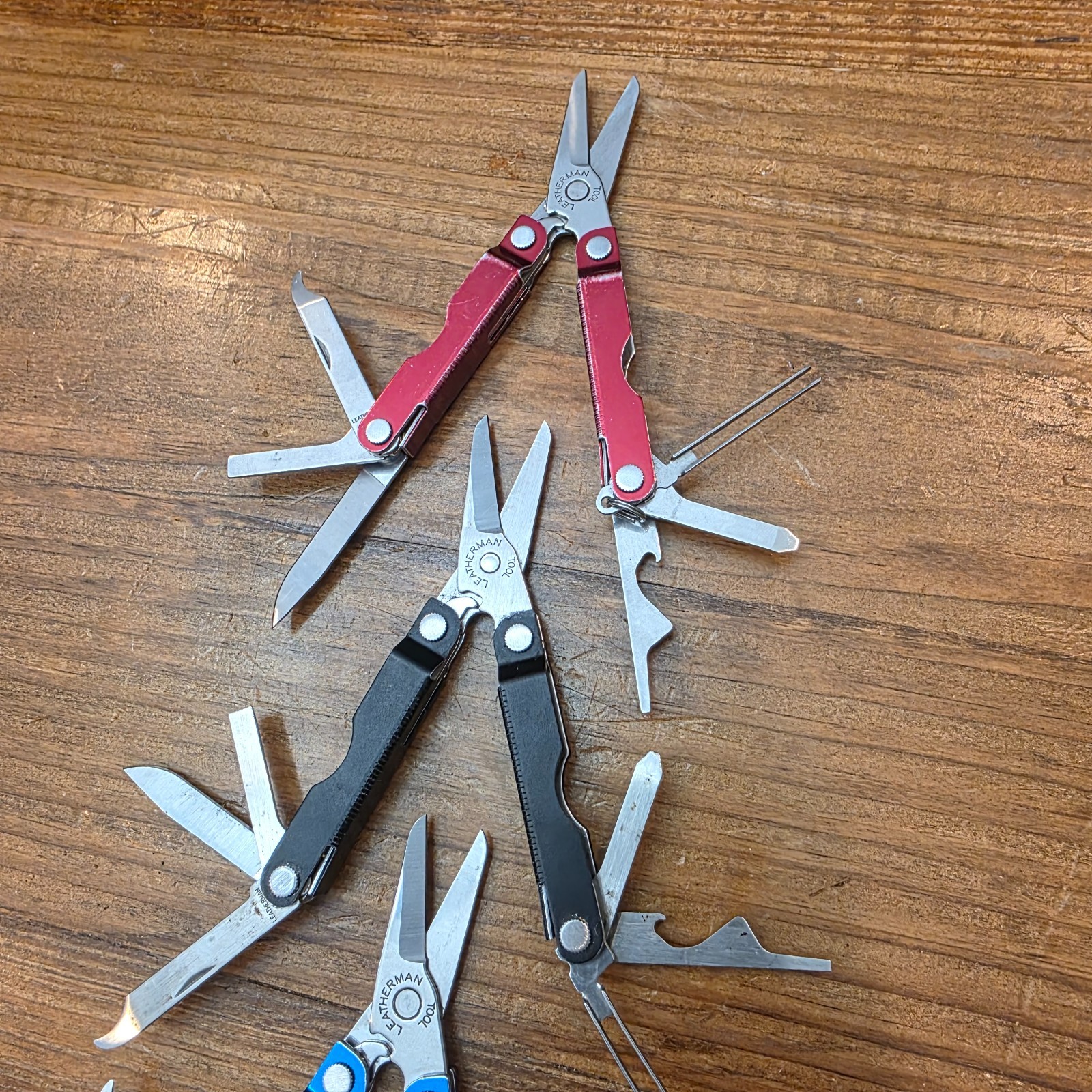 Leatherman MICRA Multi-Tool – Stainless Steel – Lot of 3 – Colors Blue Black Red
