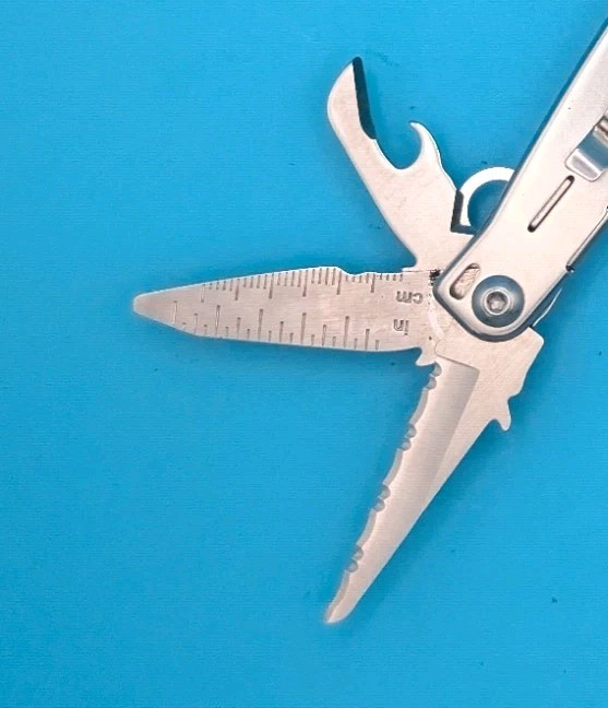 Leatherman Bolster 13 Tool Stainless Steel Multi-Tool! USED
