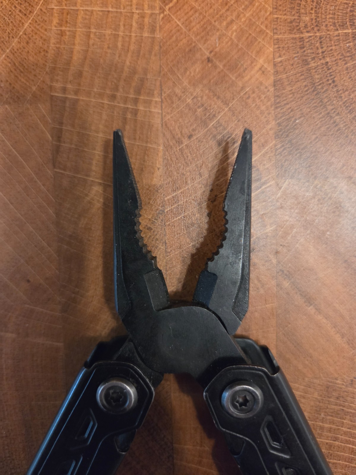 Gerber Truss 17-in-1 Tactical Multi Tool EDC Needle Nose Pliers