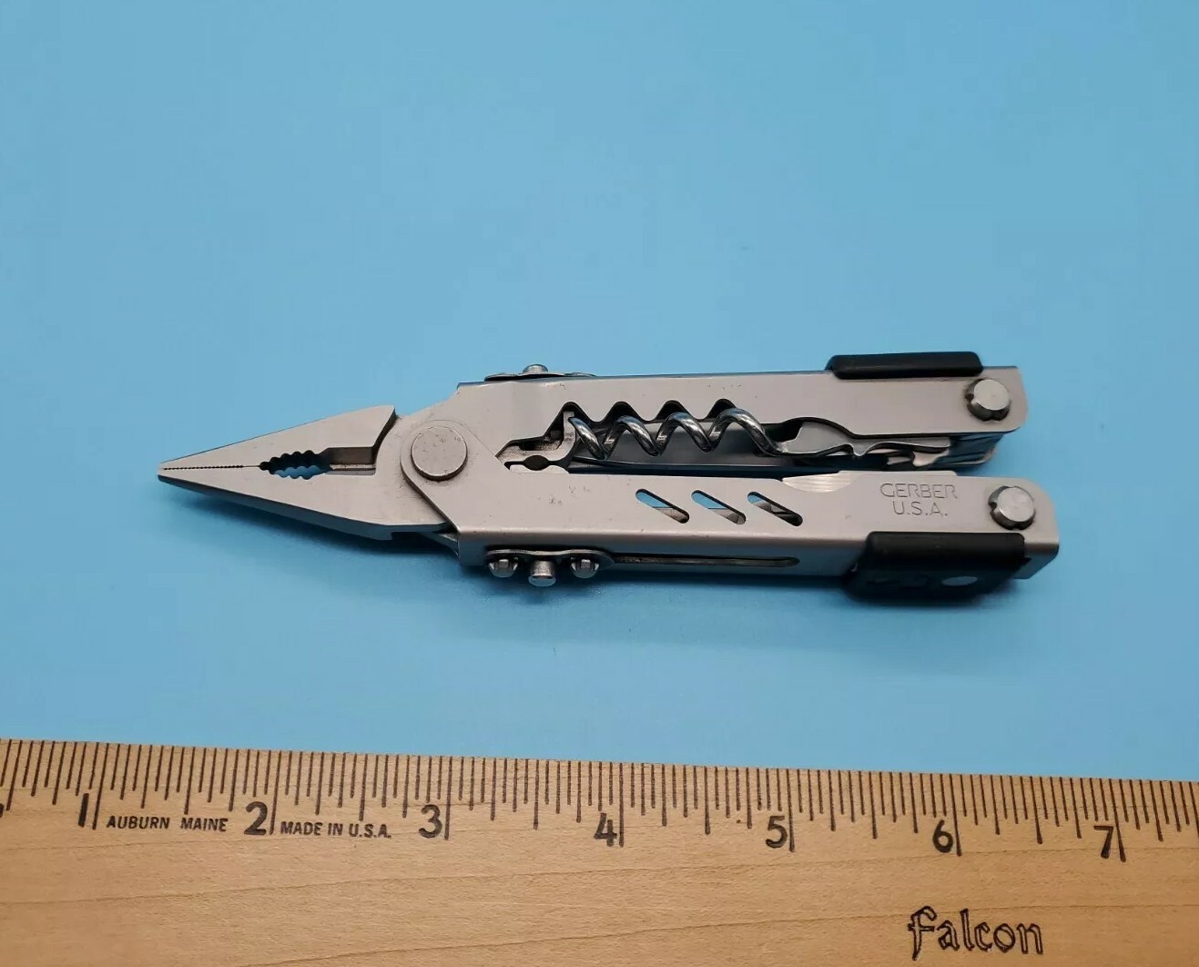 Gerber MP400 Multi-Tool Multi-Plier Compact Sport with Cork Screw Knife – RARE