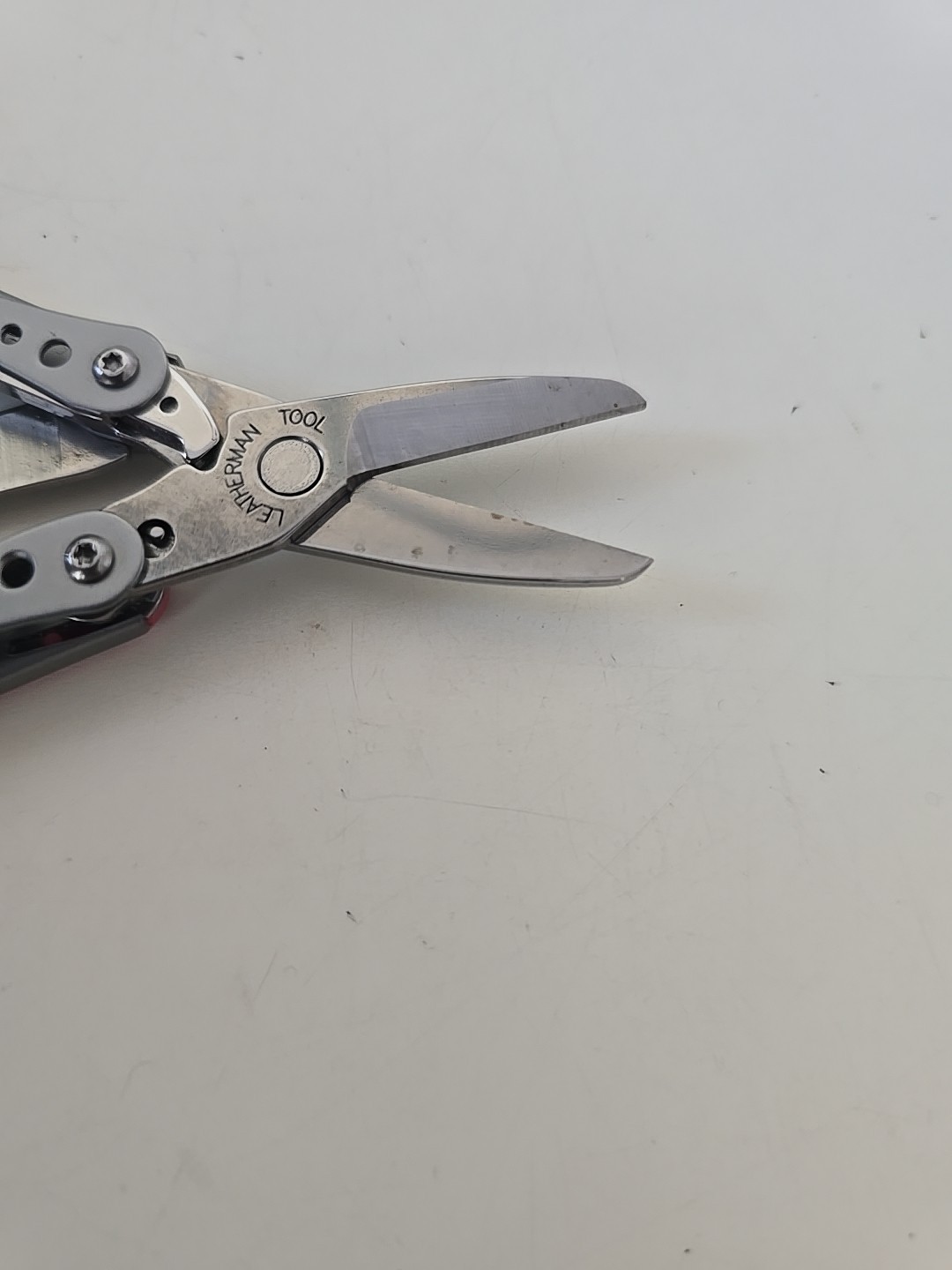 Leatherman Style CS Multi-Tool Pocket Knife Pink Breast Cancer Awareness