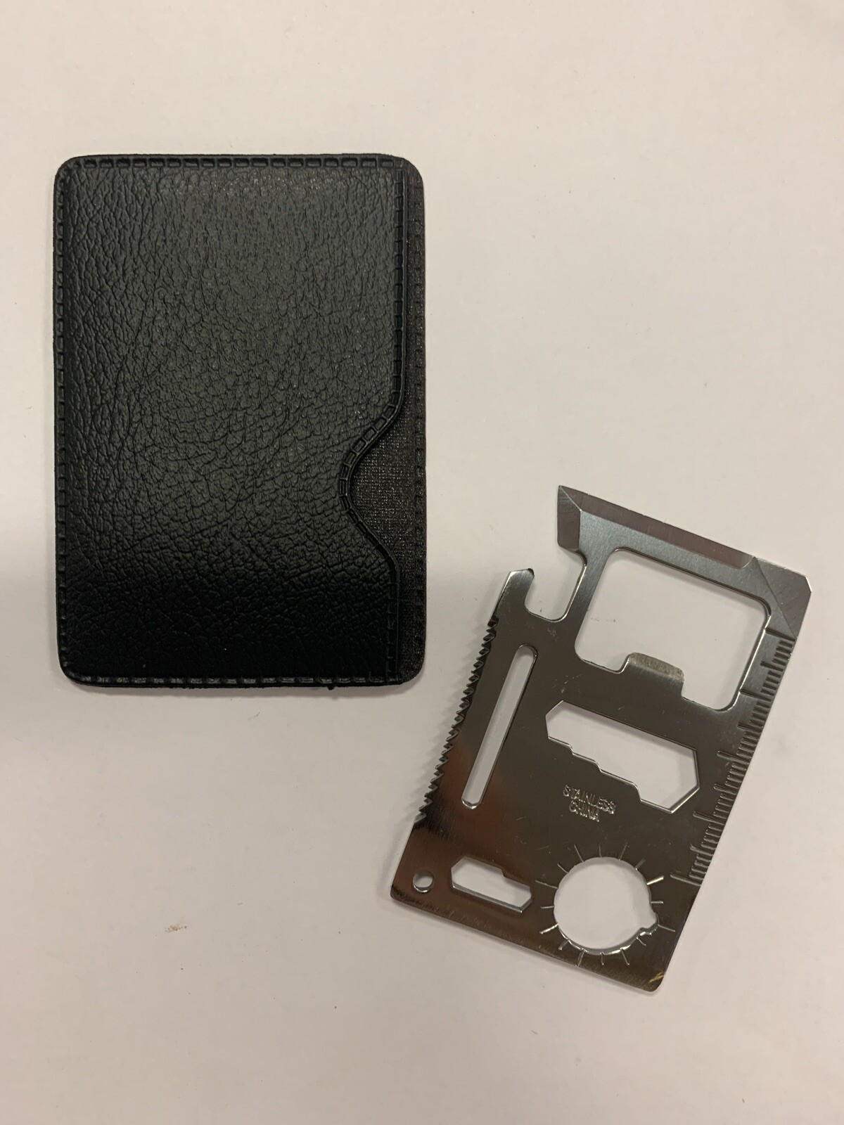 Sona Pocket Size 11-in-1 Survival Tool – MT908