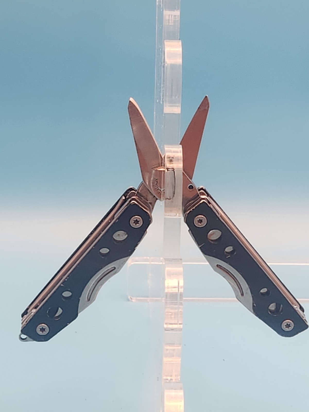 Gerber Shortcut Multi Tool Gray EDC Folding Knife with Scissors and 9 Tools