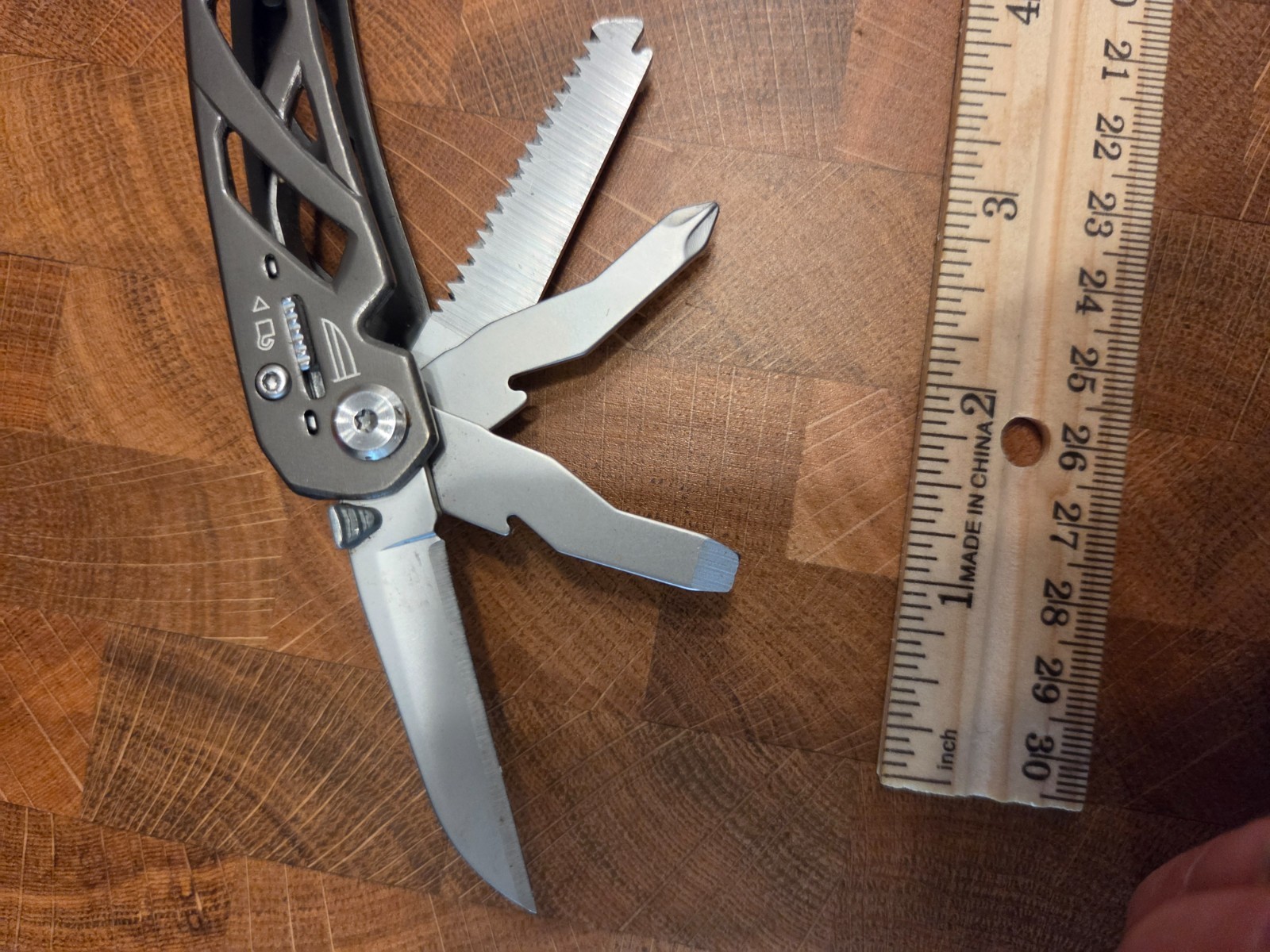 Gerber Gear Suspension 12-in-1 EDC Multi-Plier Multitool Camping & Survival