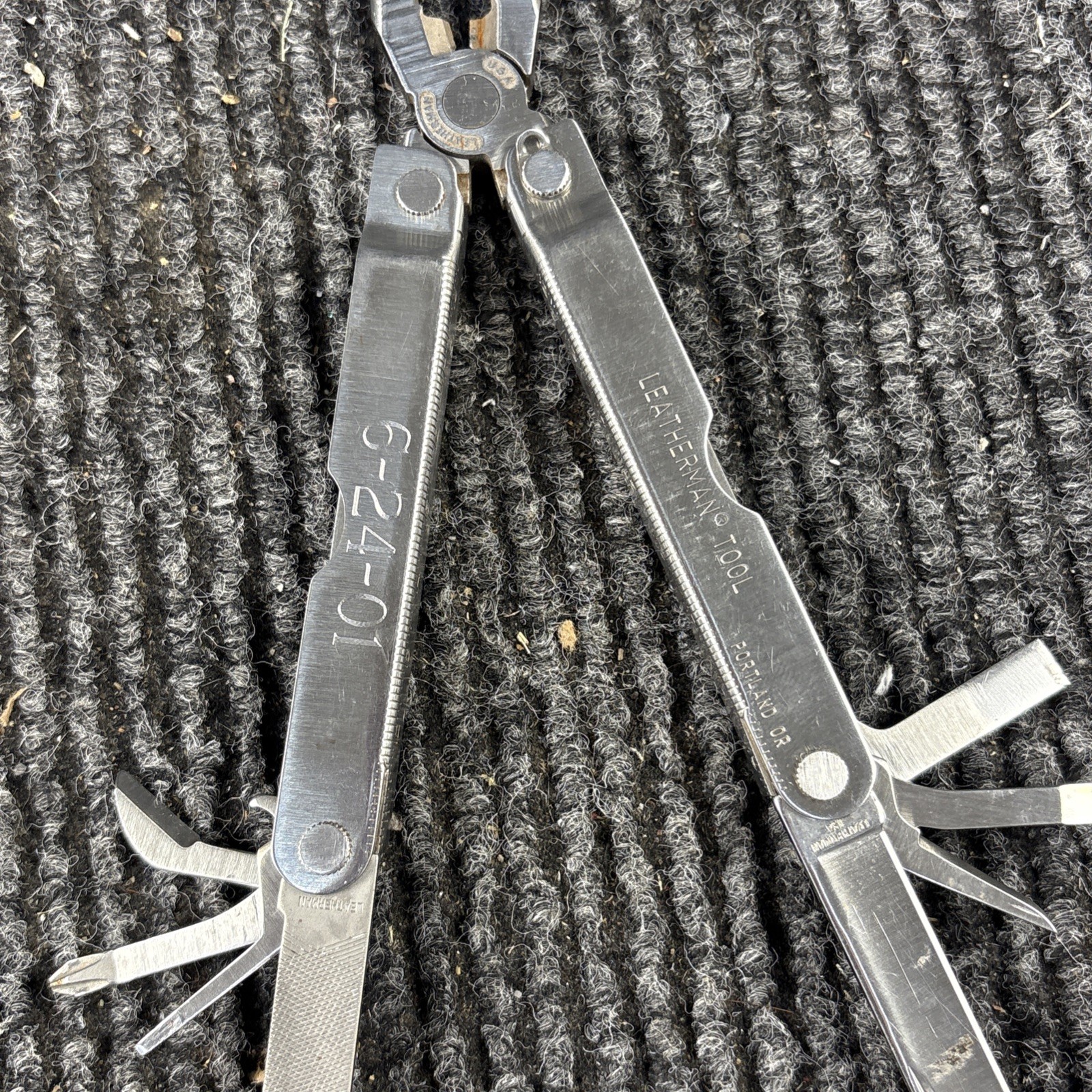 Original Leatherman Tool US REG TM Multi-Tools Portland OR Vintage (095)