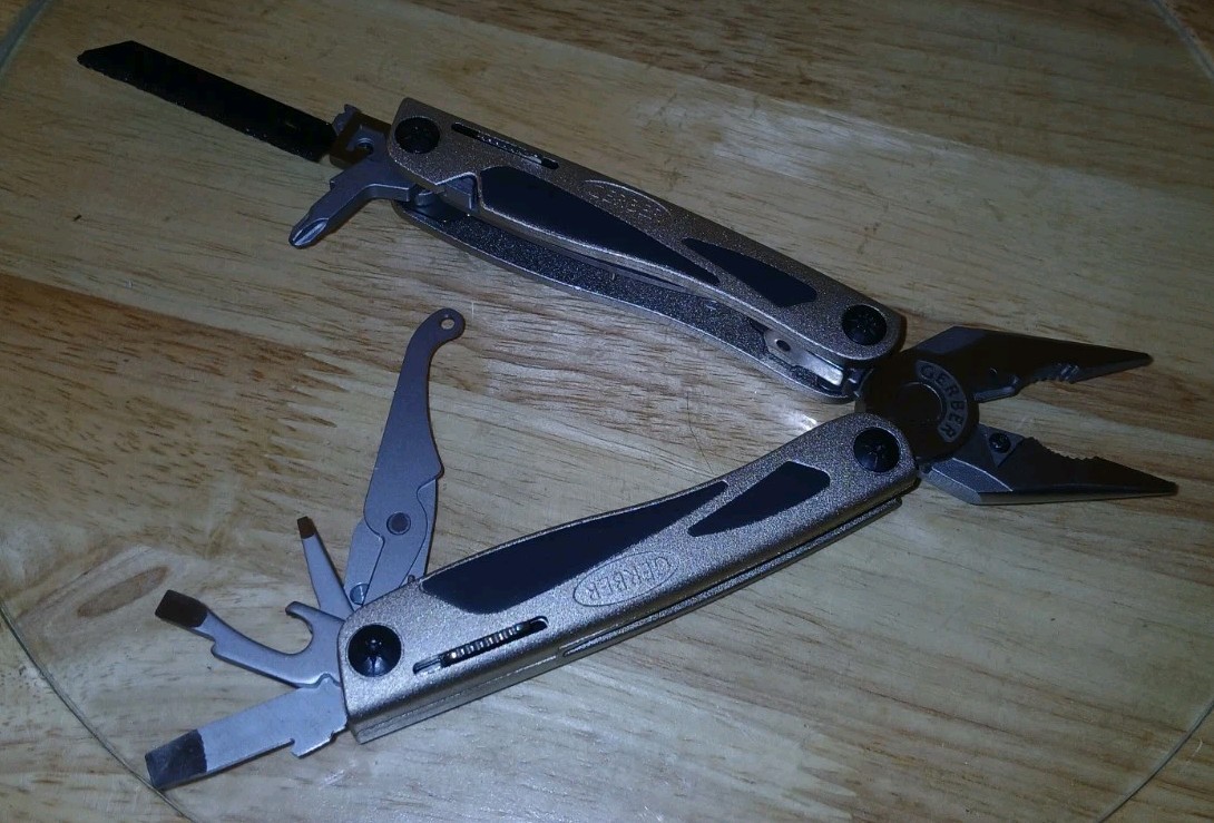 Gerber MP800 Urban Legend Multi-plier w/ Rem Grit