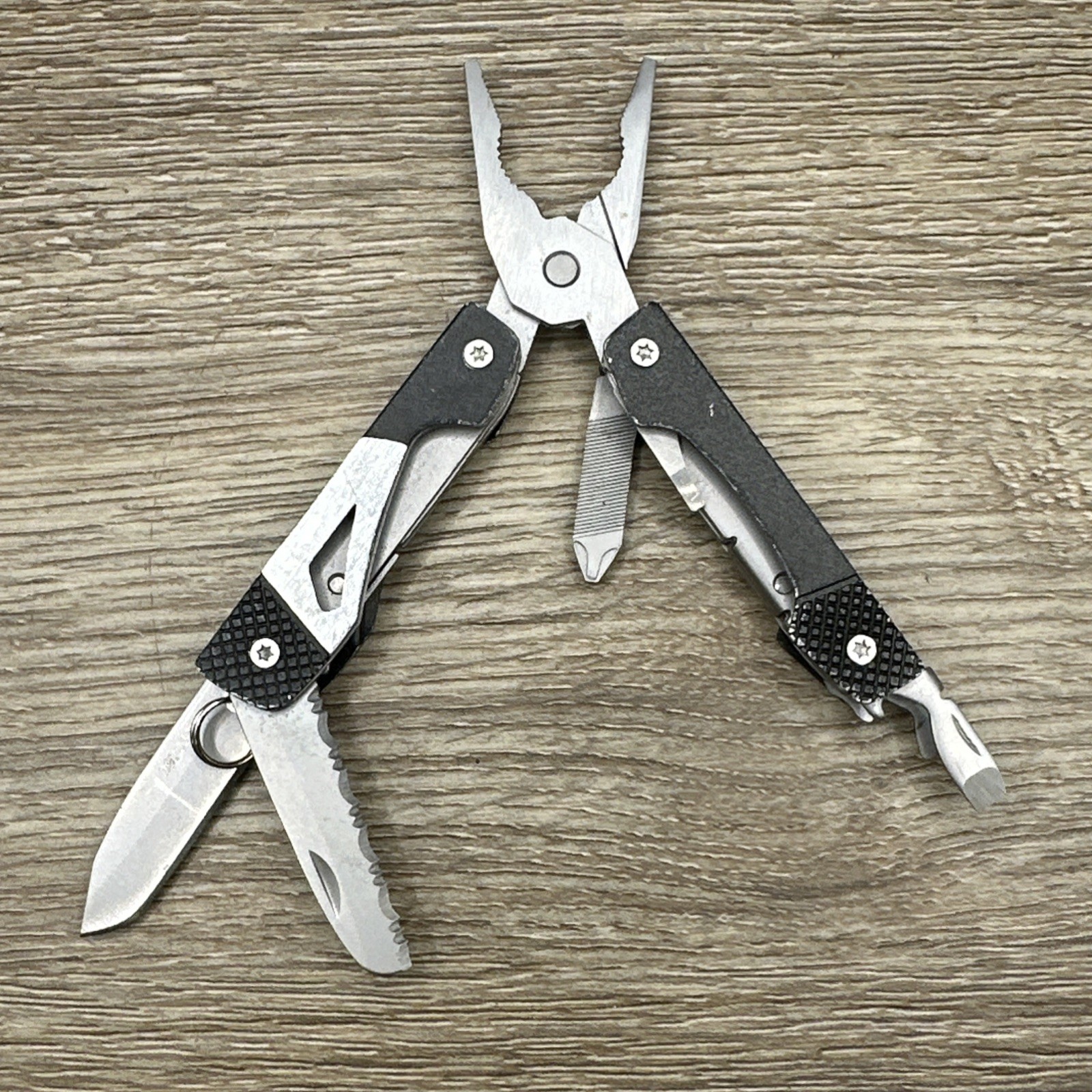 Gerber Vise Multi Tool Multitool Knife Pliers Folding EDC Tool