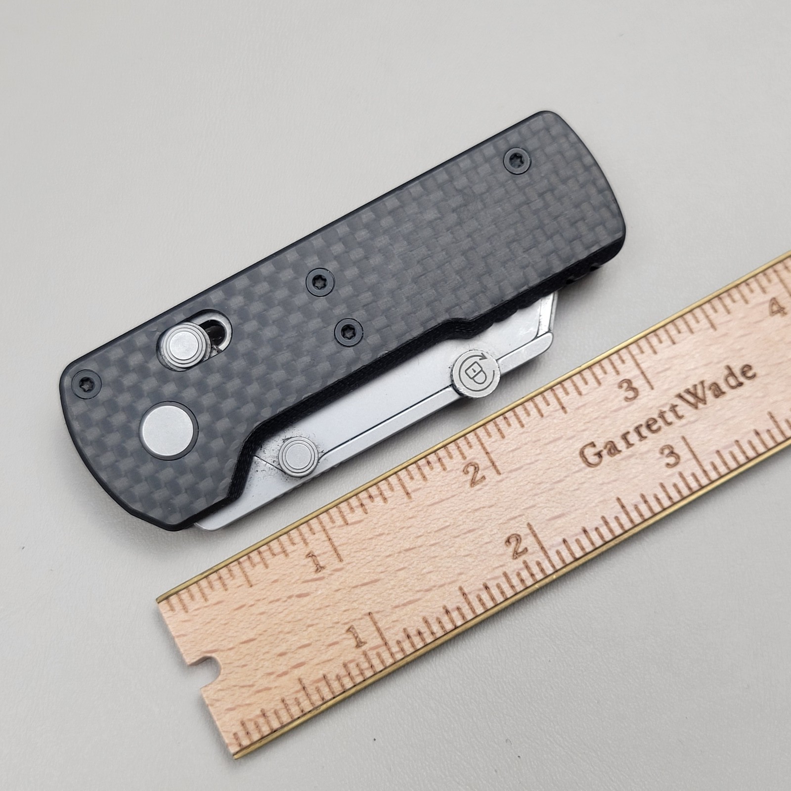Olight Otacle Utility Knife Multi Tool Carbon Fiber Handle EDC Pocket Tool