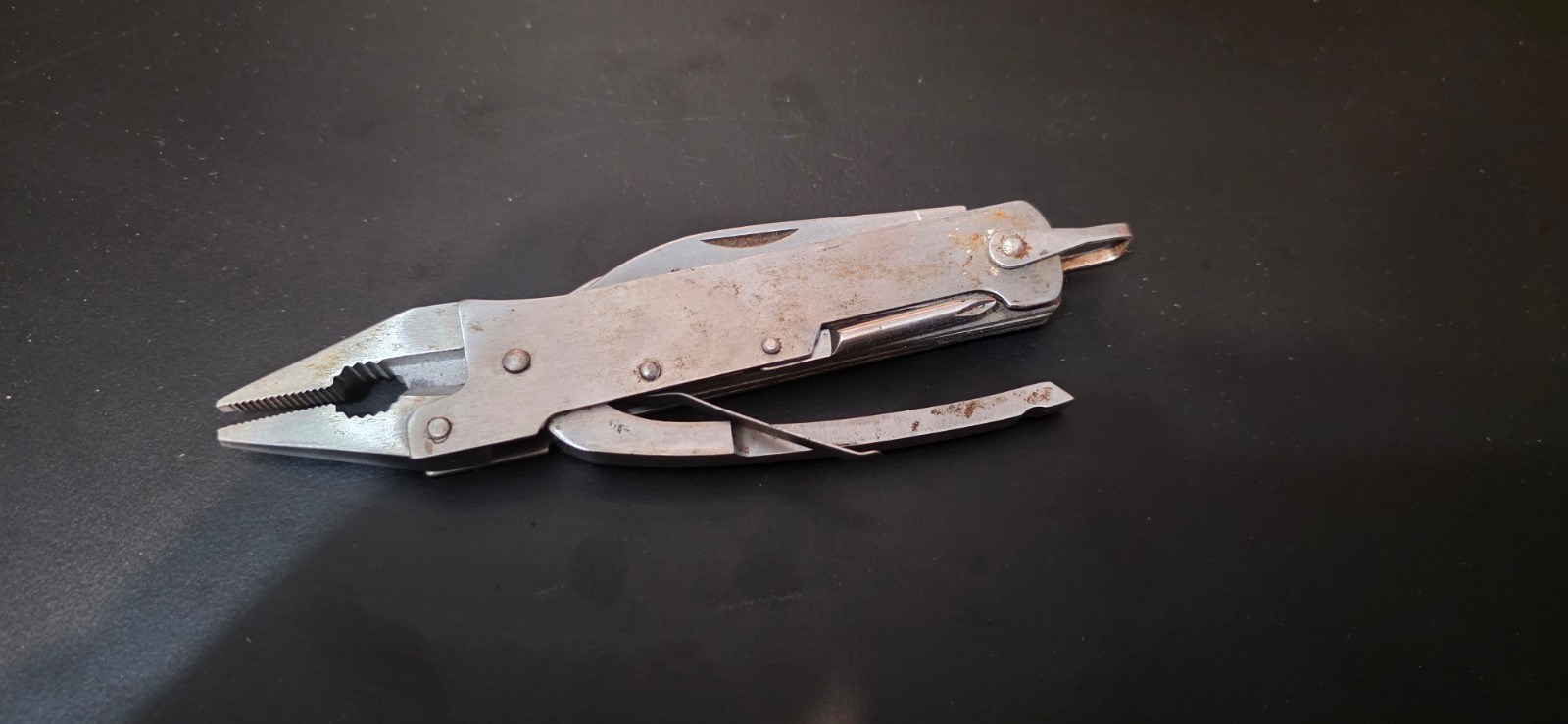 Vintage Mini Multi-Tool Pliers Pocket Knife Stainless Steel China Repair [613]
