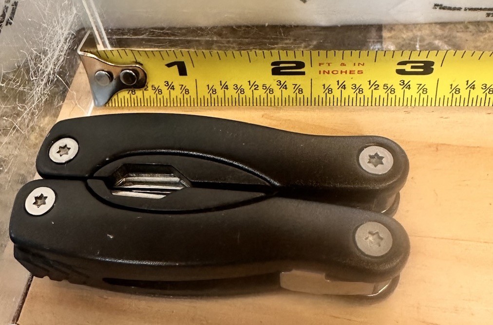 “Multivac Group” Branded 11 in 1 Tool 2.75” Closed
