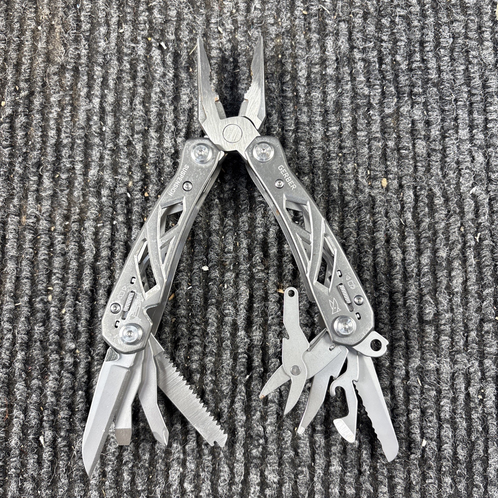 Gerber Suspension Multi-Tool (018)