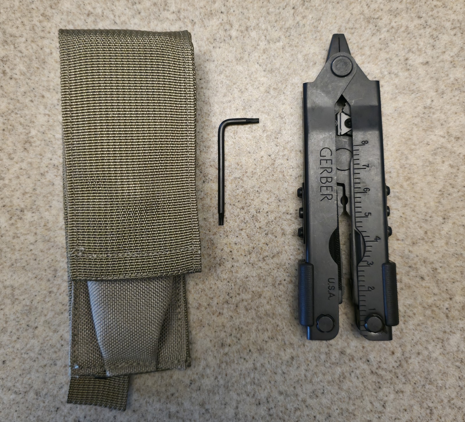 Gerber MP600 Multi-Plier 600 Multi Tool USA Made Berry Compliant Tan MOLLE Sheat