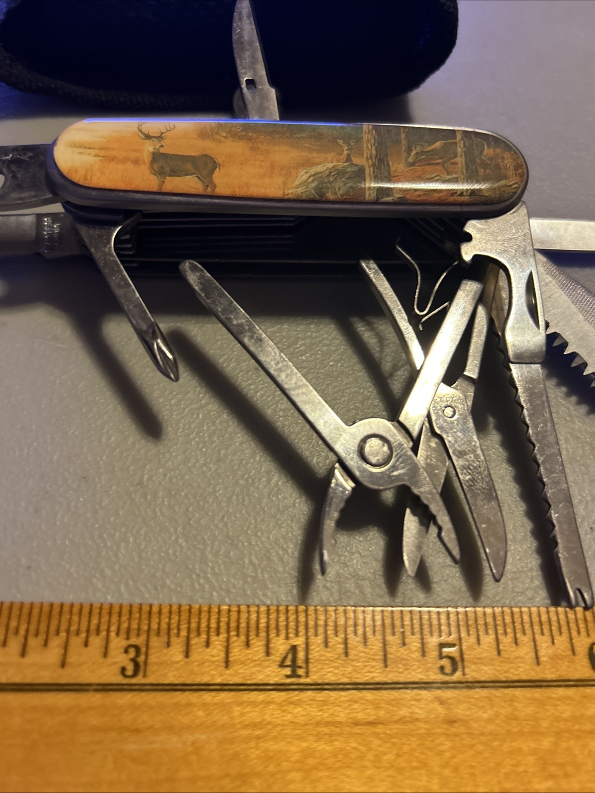 Utility Knife, multi tool numerous tools, with sheath 13 Knifes & Tools Deers