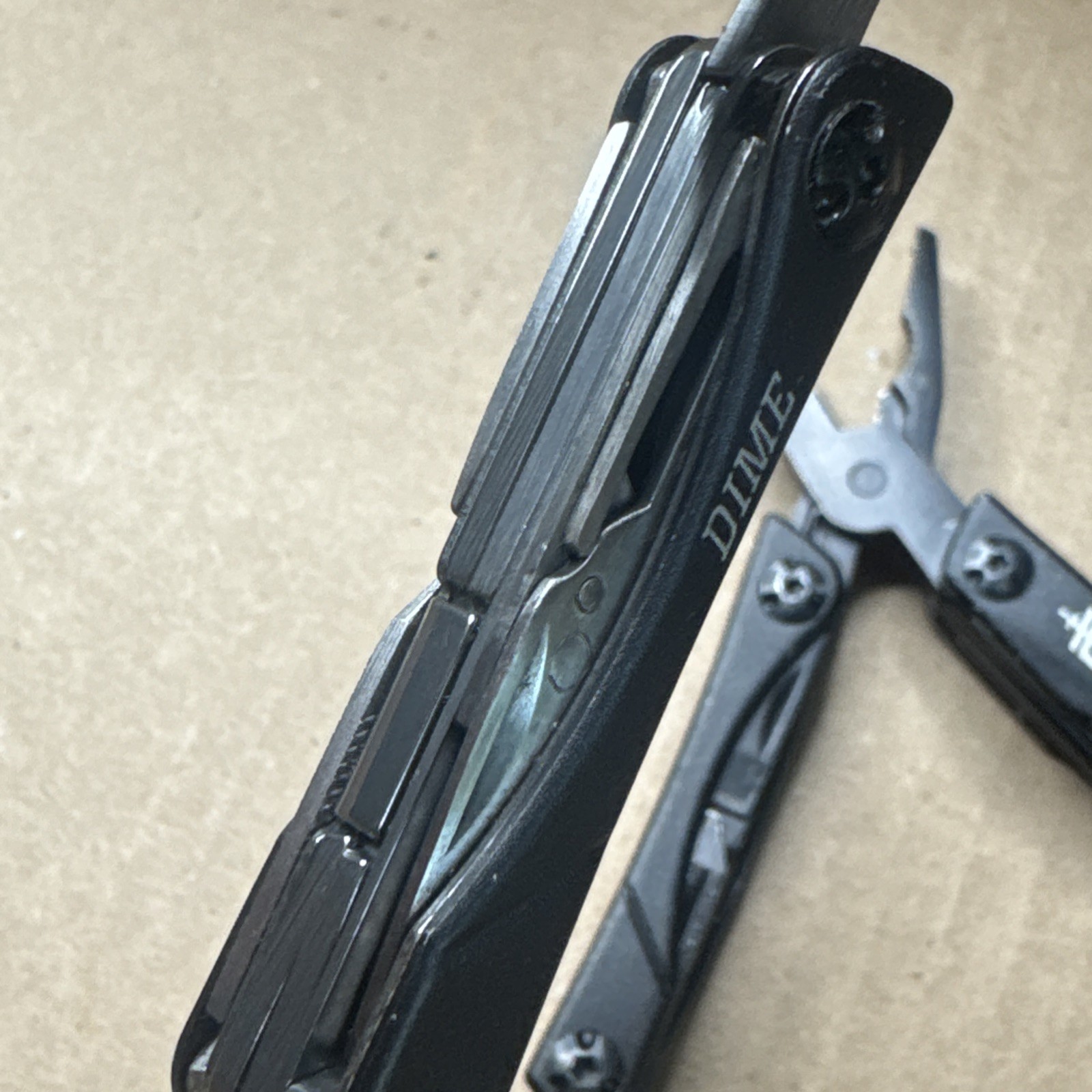 Lot 2 Gerber Dime Multi-Tool Pocket Knife Keychain Folding Pliers, Red And Black