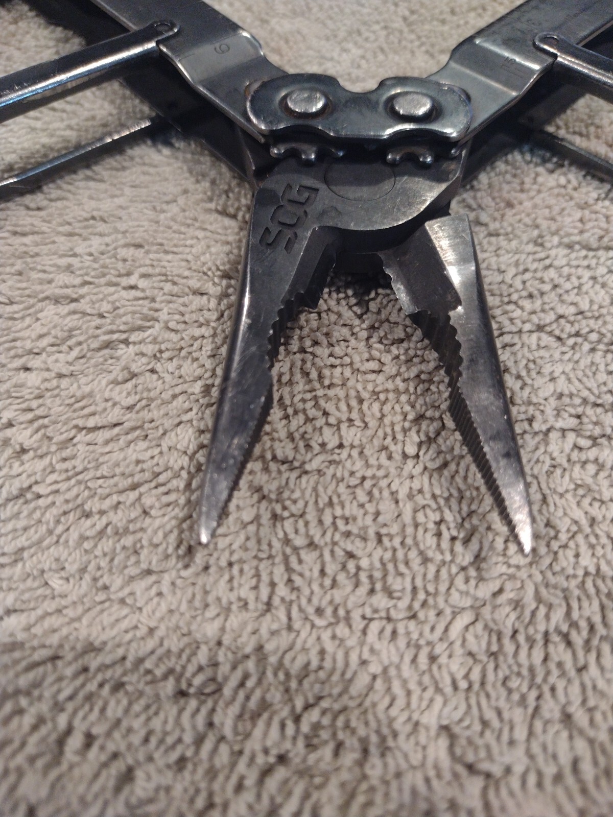 SOG Black Stainless Steel PowerLock Excellent Condition