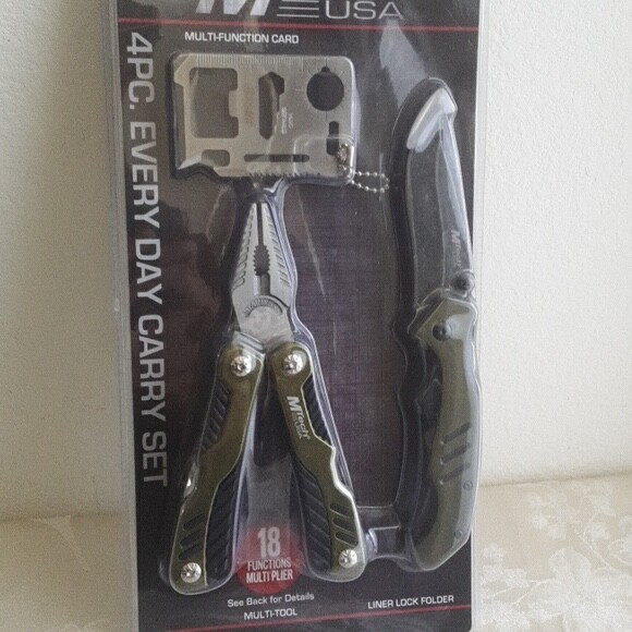 Men’s 4pc Multi Tool Every Day Carry Gift Set New