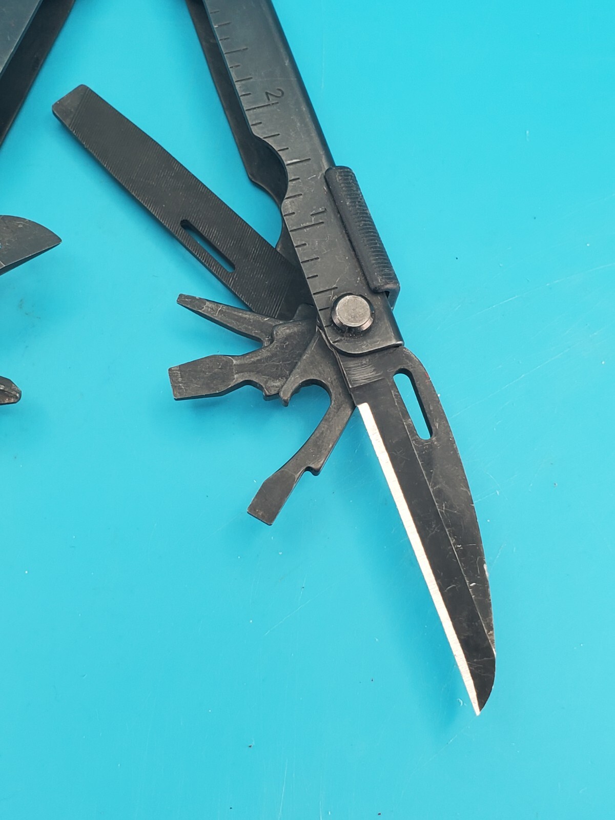 Gerber MP600 Black Oxide Multi-Tool Needle Nose Pliers! With Sheath!