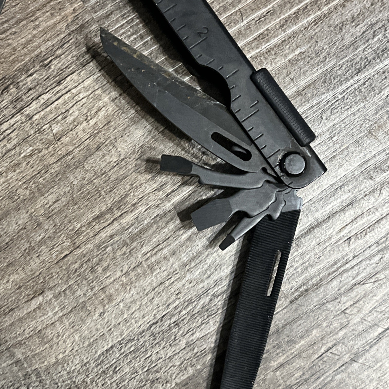 Gerber MP600 Multi Tool U.S. Military Issue! BLACK, DIGITAL CAMO SHEATH