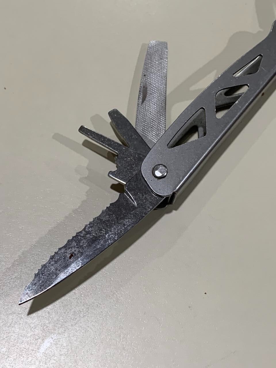 Sheffield Multi Tool Pliers Knife File etc.. Style 9-in-1 Camping Hiking