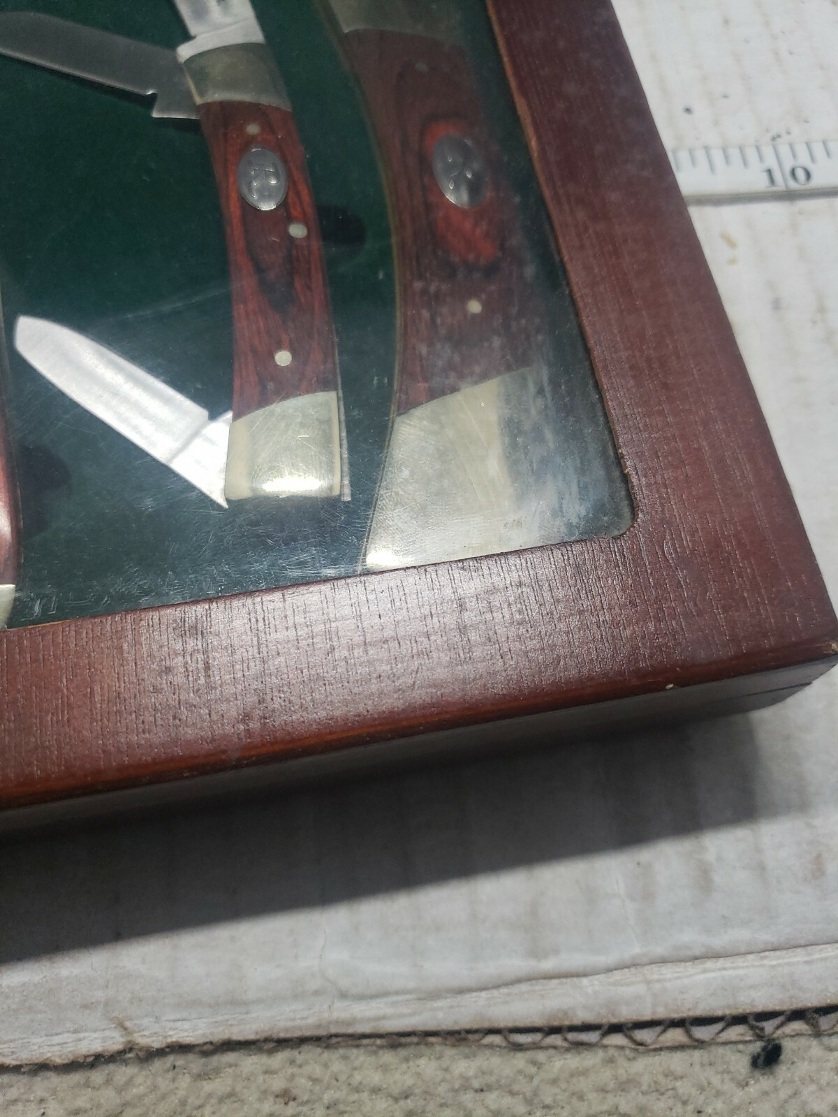 REMINGTON 3 PIECE FOLDING WOOD HANDLE POCKET KNIFE SET IN WOODEN CASE