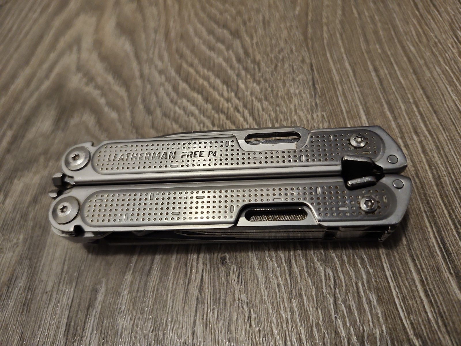 Leatherman Free P4 Multi-Tool – Used, Good Condition, Discontinued