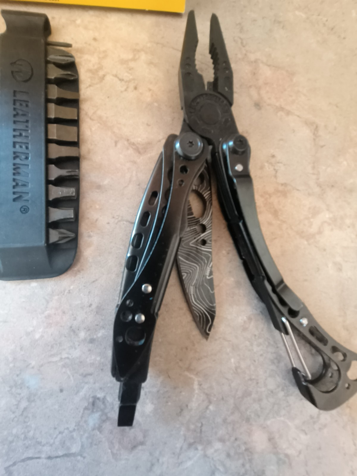 Leatherman Skeletool Topo 832755 Mutli-Tool/Bit Kit/Nylon Sheath 934860