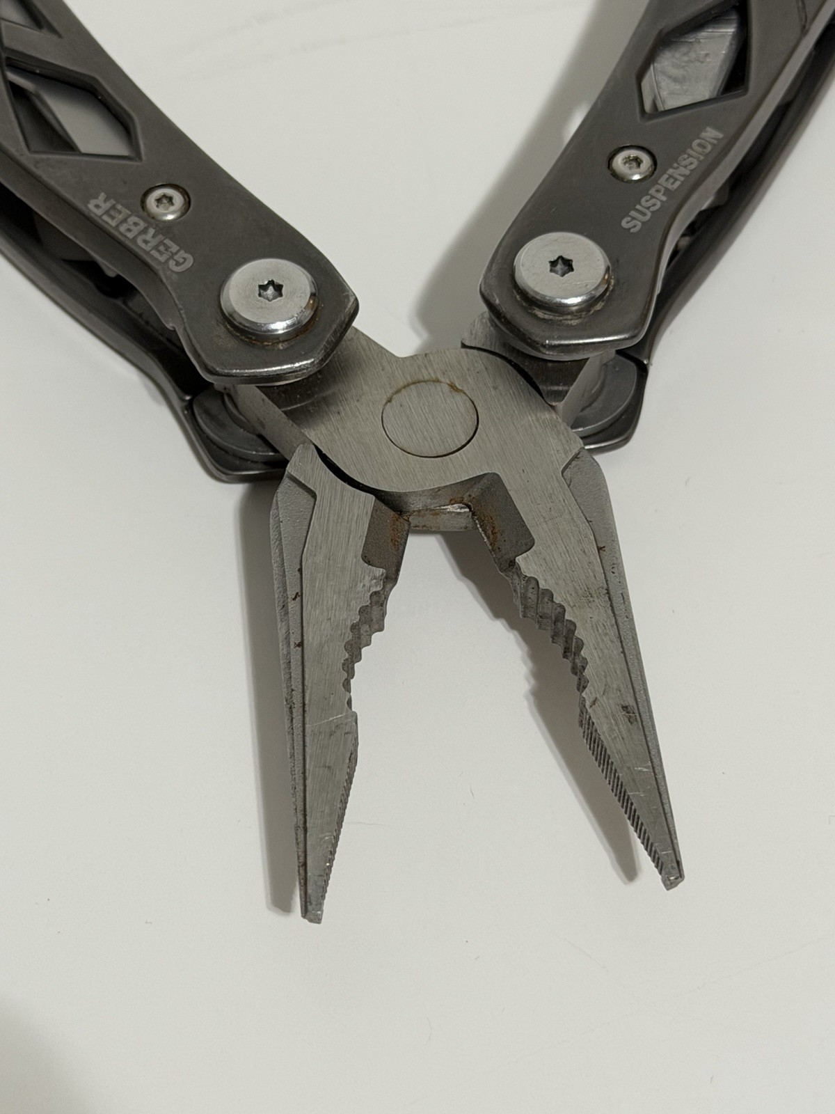 Gerber Knife Multi 9 Tool Blades On Suspension Folding Pliers With Nylon Pouch