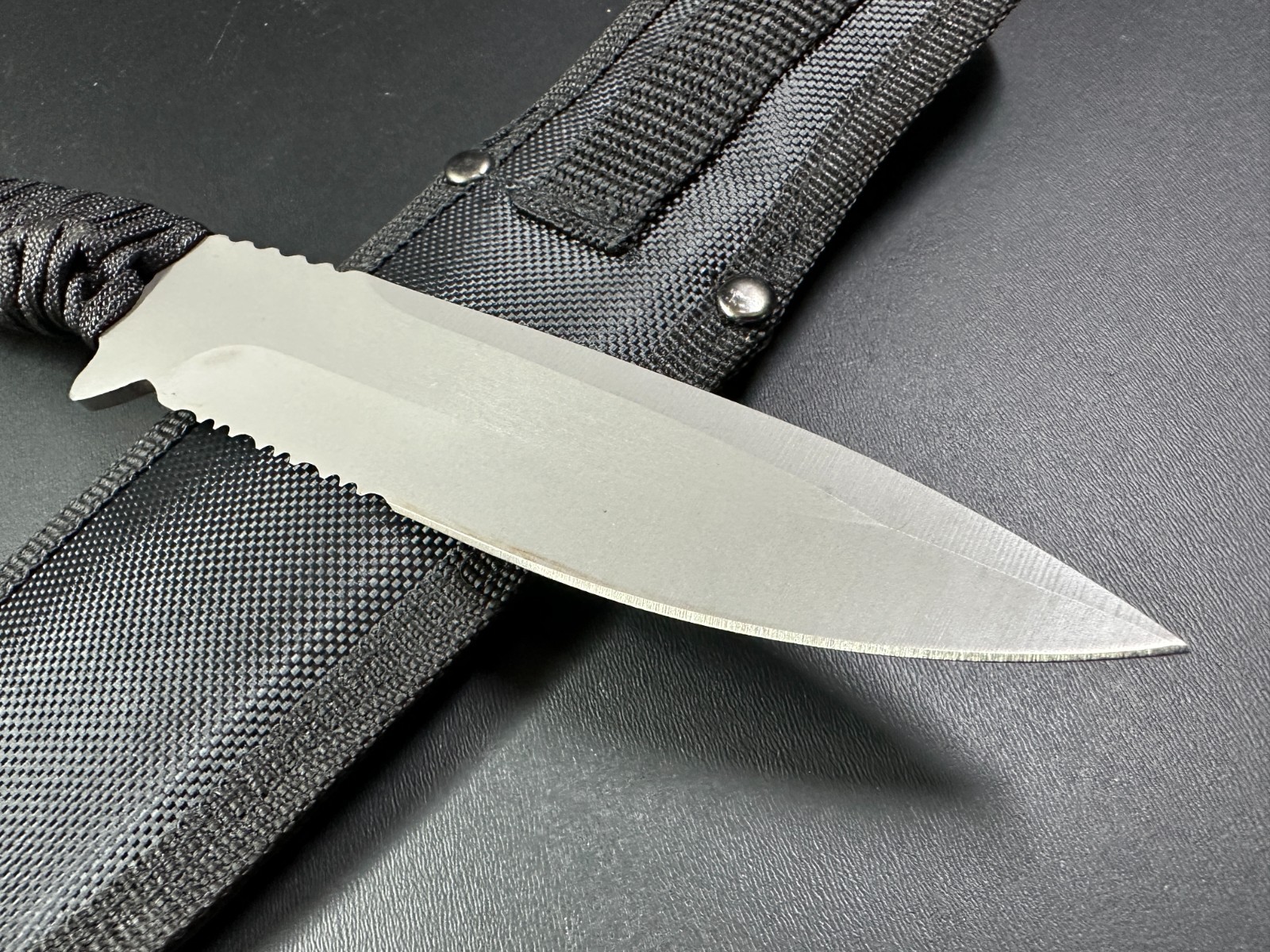 Ozark Trail Fixed Blade Knife w/ Black Paracord Wrapped Handle and Sheath