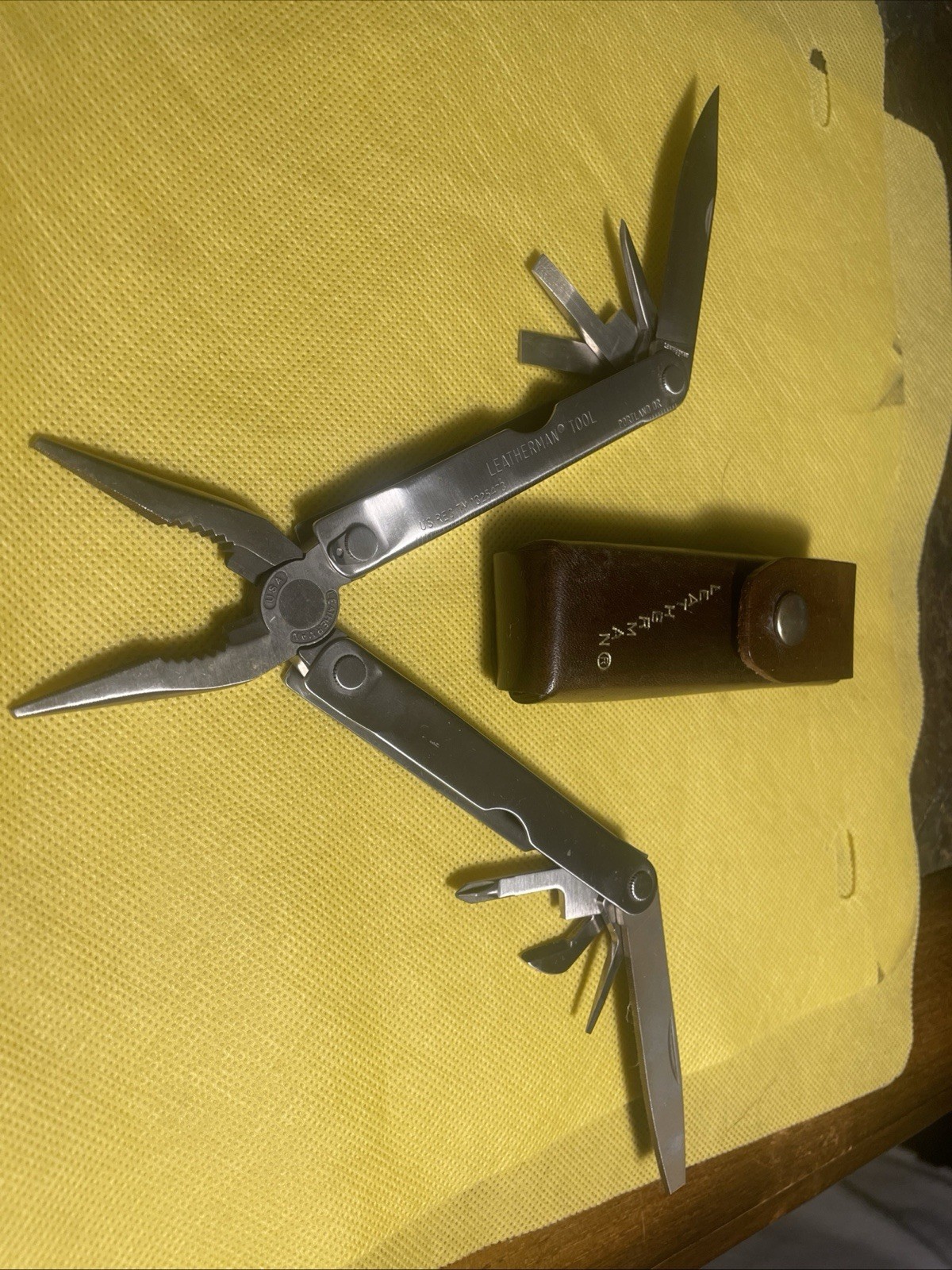 Vintage Genuine Original Leatherman Multitool Brown Leather Sheath Portland OR