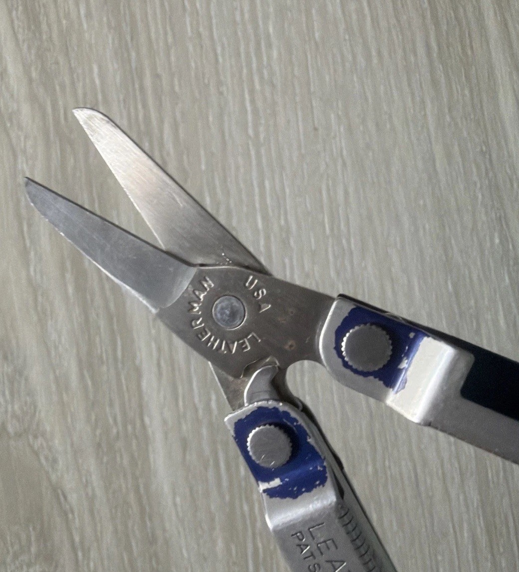 Leatherman Micra Multi Tool Pre-owned Scissors Knife File Tools Drivers Openers