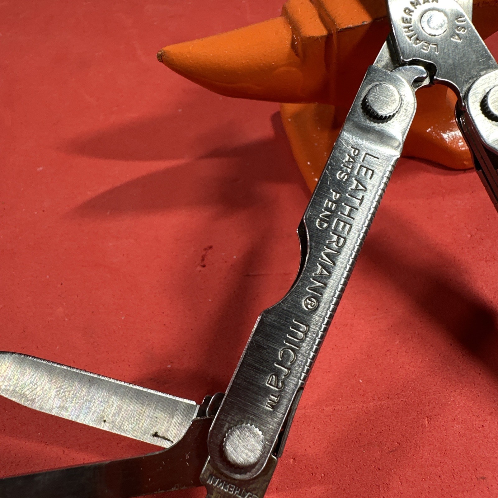 Leatherman Micra Multi-Tool, Knife, Scissors, Stainless Date 10/99