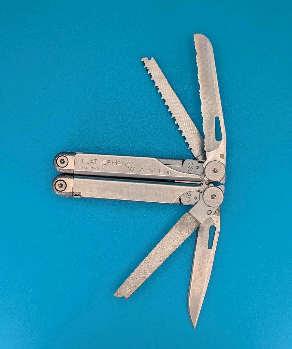 Vintage Leatherman Wave Original Multi Tool! , Dated 0199 (JAN, 1999) EXCELLENT