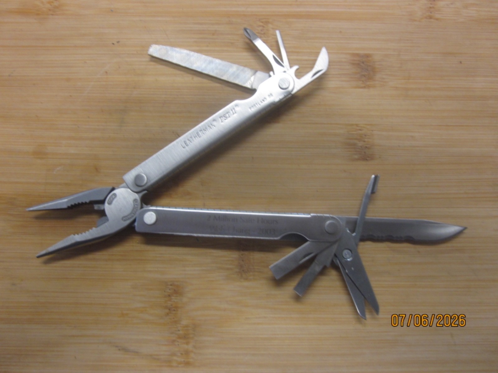 VTG LEATHERMAN PST II MULTI TOOL W/ORIGINAL LEATHER SHEATH, LOOKS UN-USED, 07-03