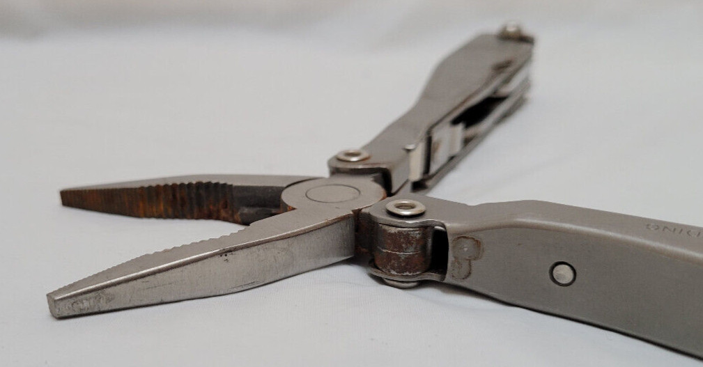 Coleman PRO LOCK Multi Tool Pliers 9 Tools in 1 with Case