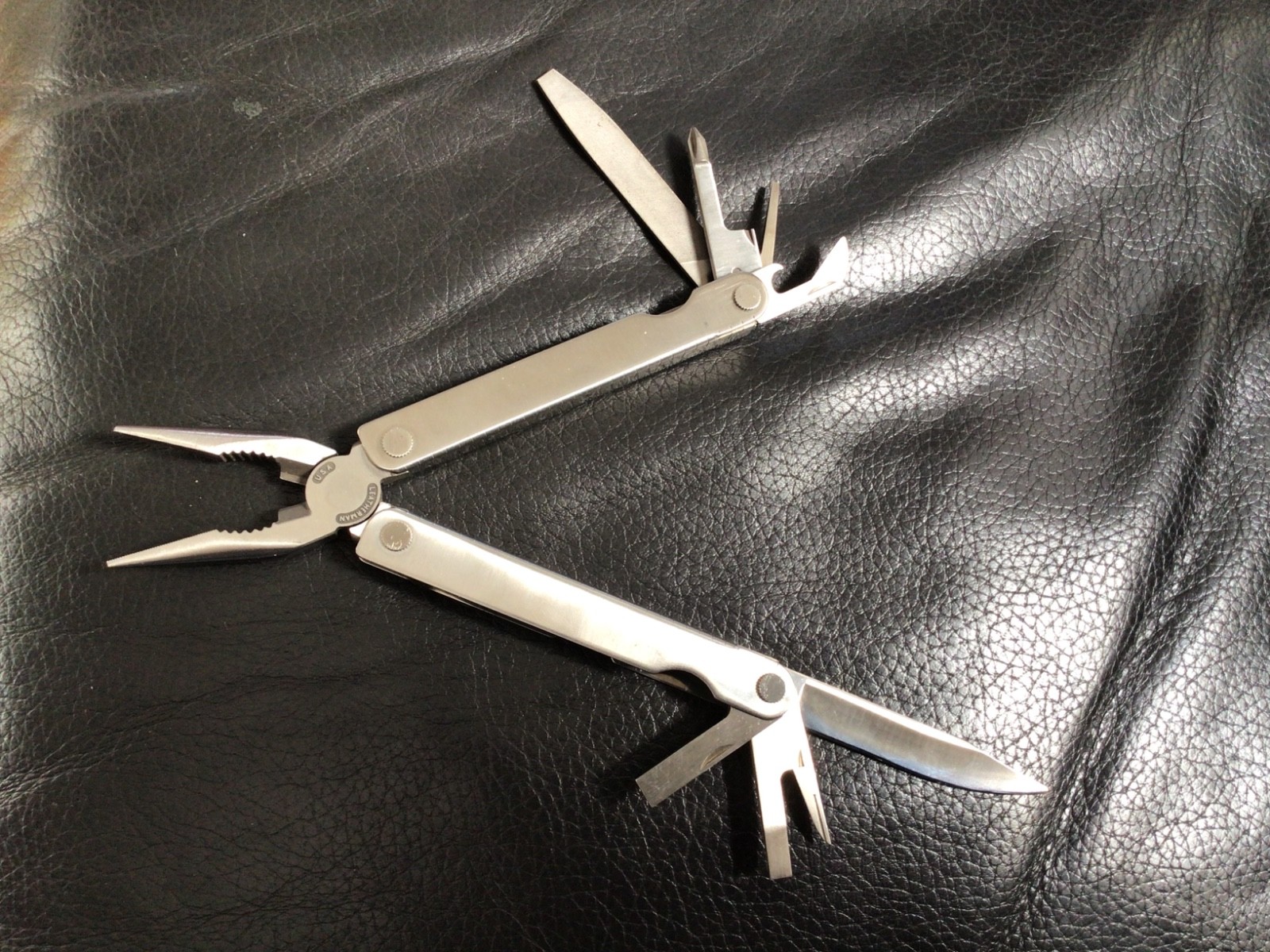 Leatherman multi tool TM1325473 Portland OR , super clean only wear on the file.