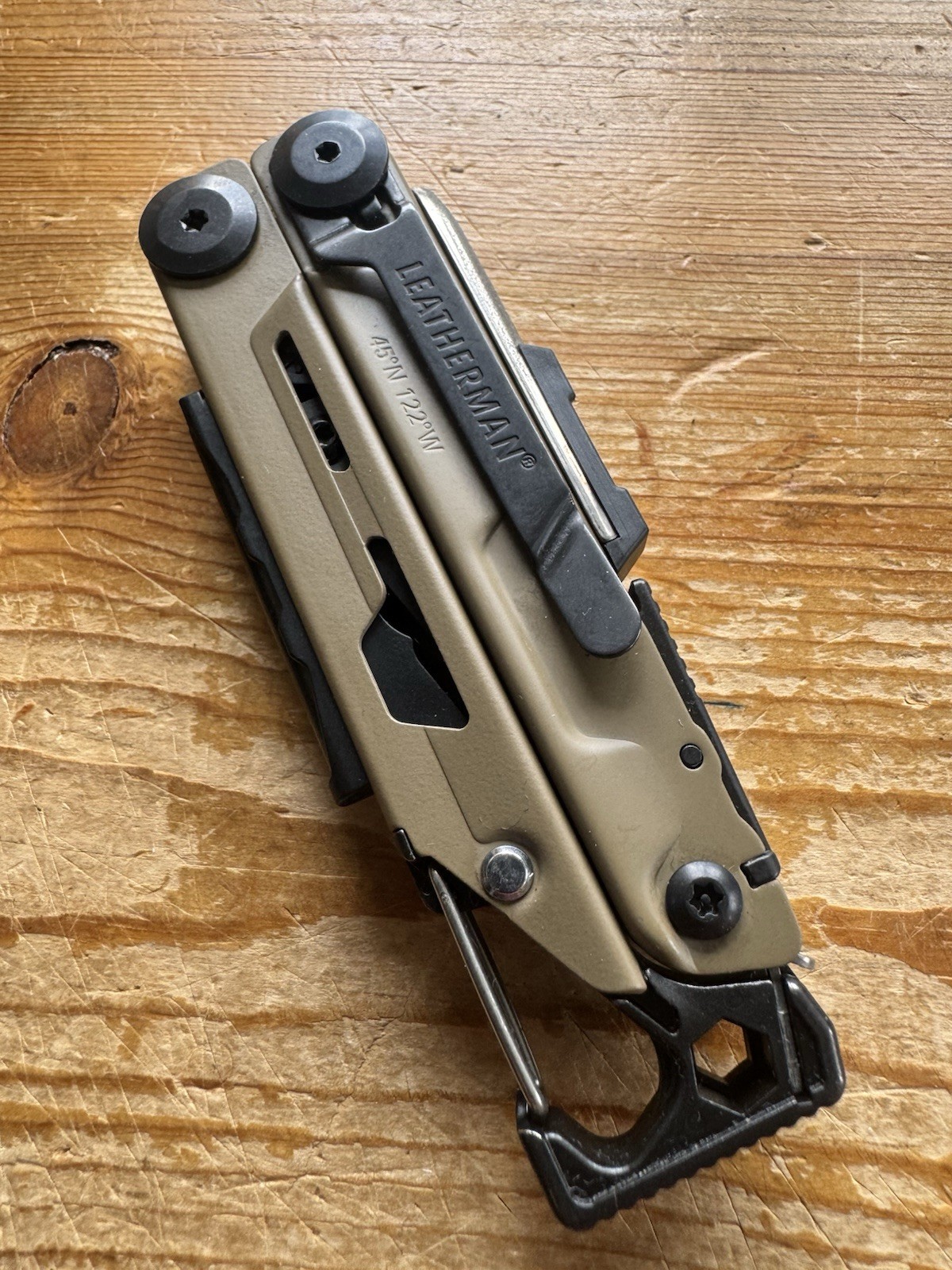 Leatherman Signal Multitool Coyote Tan Black Oxide – Factory Replacement NEW