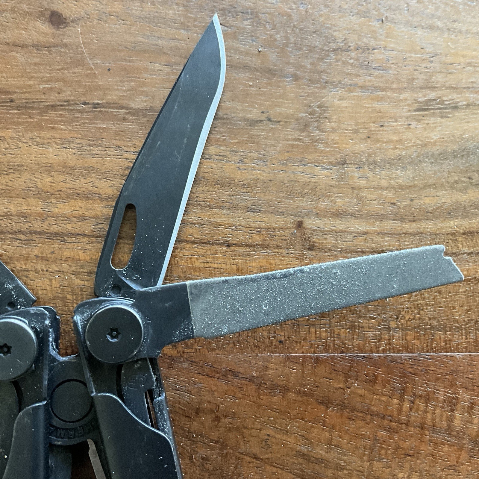 Leatherman Wave Plus+ Stainless Multi-Tool Sheath Date Code 0421 (April 2021)