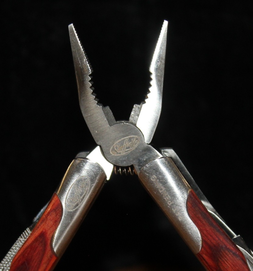 Sheffield 9 In 1 Wood Grain Handle Multi Tool Knife 9 In 1 Made By Sheffield