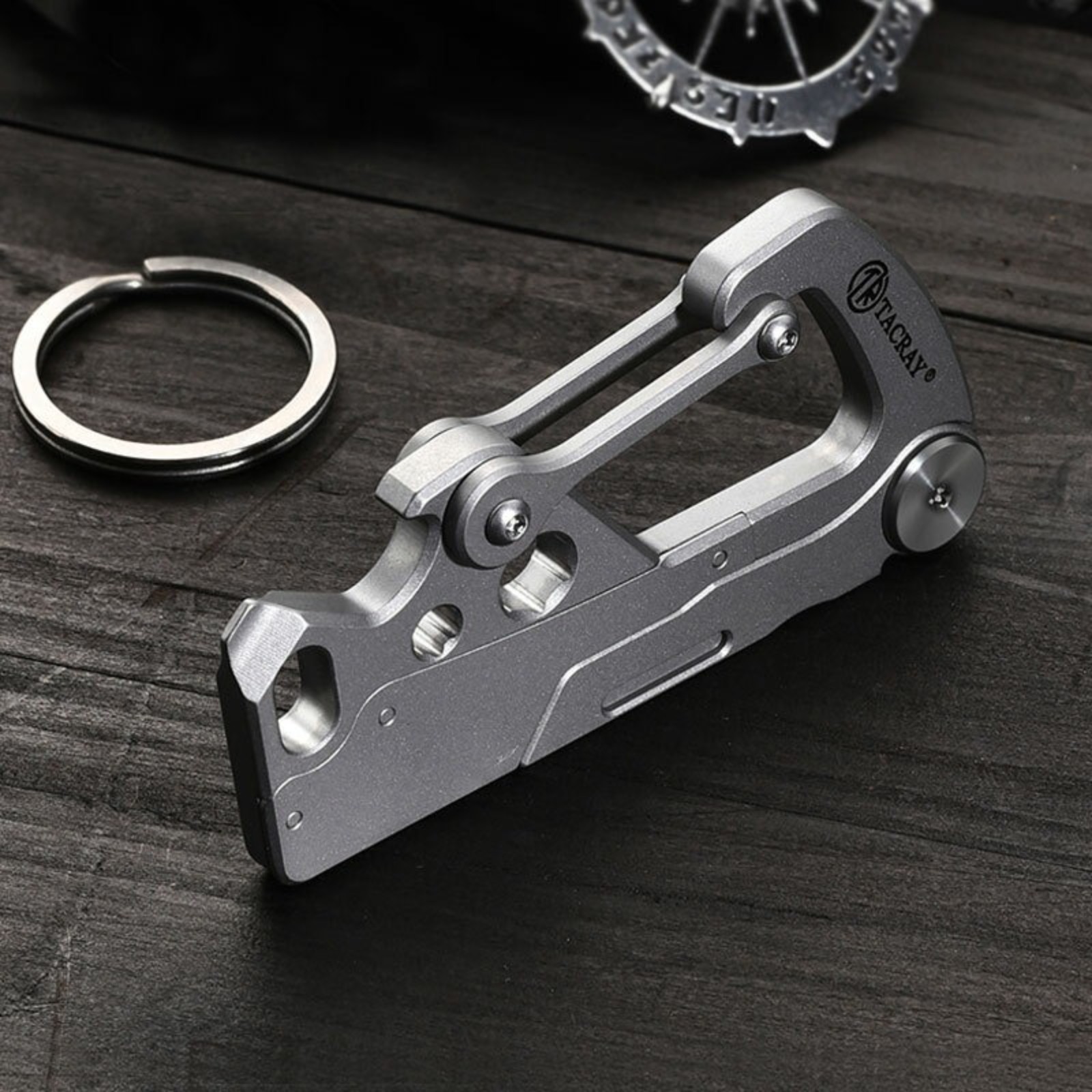 7 in 1 TC4 Lsand Multi Tools Key Chain Carabiner Outdoor Folding Scalpel EDC