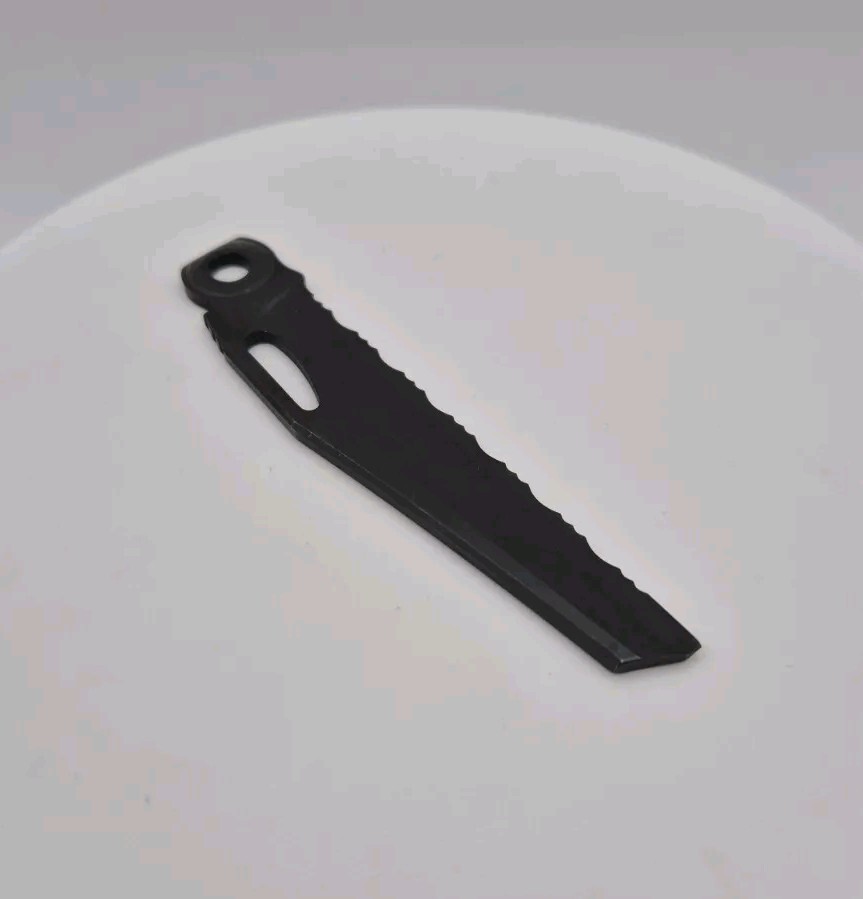 Leatherman Wave Plus – New & Genuine Replacement – 420HC Serrated Knife Black
