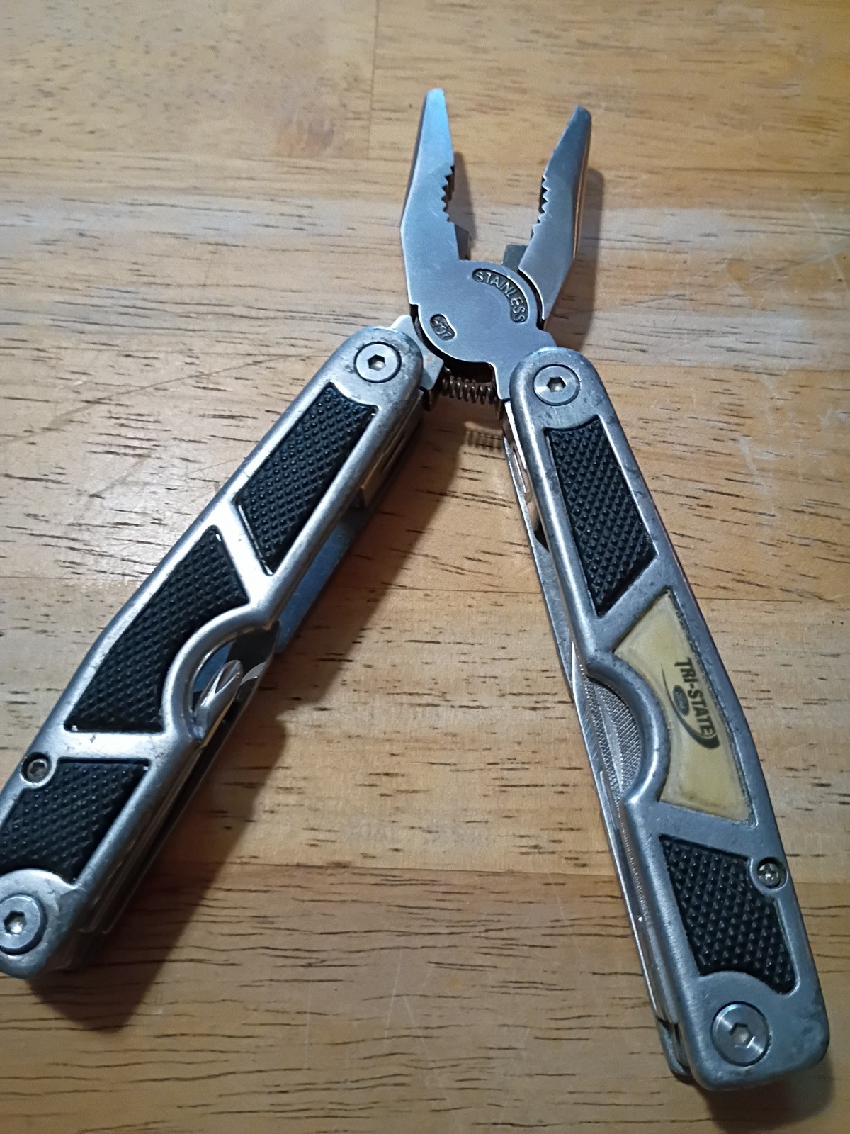 13-in-1 Multi-Tool Stainless Steel